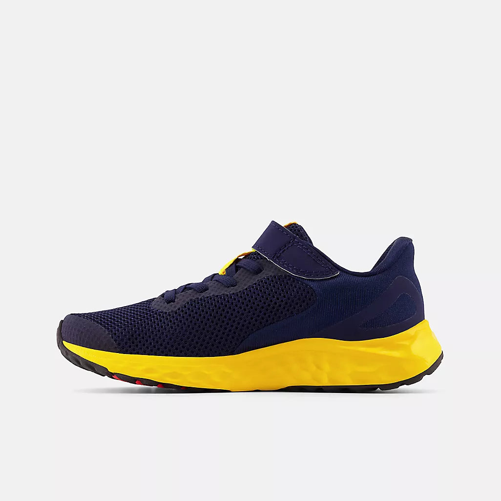 New Balance Fresh Foam Arishi v4 Little Kids Bungee Lace Sneaker