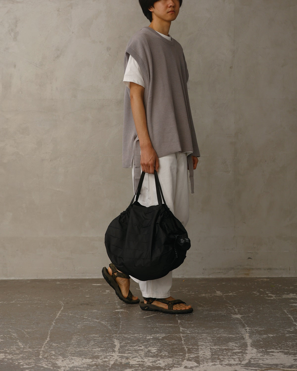 Shupatto Packable Bag w/Zipper - Black 27L